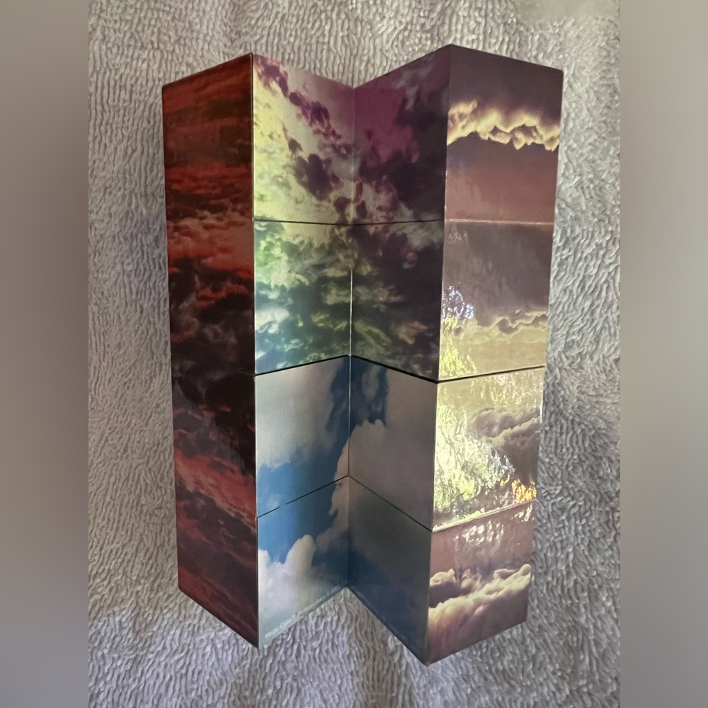 Cube - paperweight - desk puzzle - very pretty and unique - Picture 10 of 10
